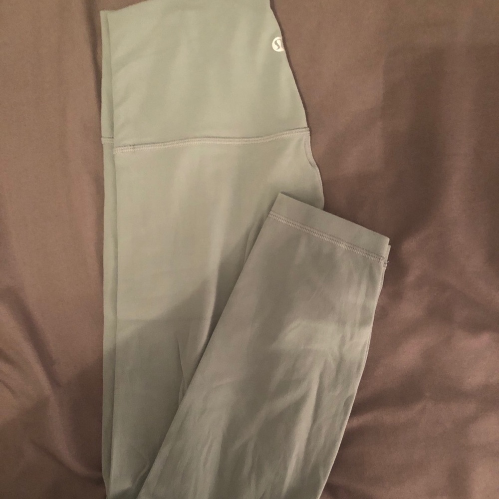 Tide water teal lululemon 25’ leggings